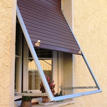 Struttura a Sporgere Alluminio – Comando Laterale Struttura a Sporgere Alluminio – Comando Laterale